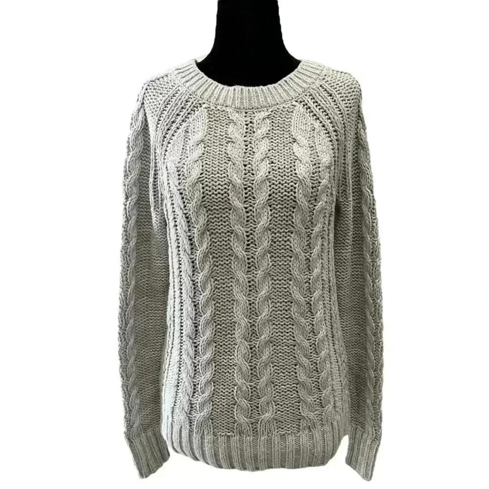 GAP Grey Cable Knit Sweater Cotton Crewneck Fisherman Pullover Size Small - Picture 3 of 16